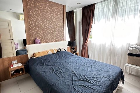Apartamento de 2 dormitorios en Pattaya, Tailandia № 123340 - foto 7