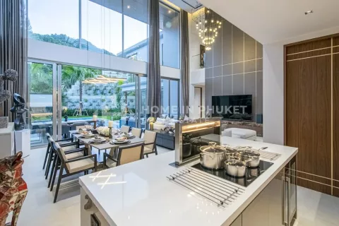 House in Phuket, Thailand 3 bedrooms № 132031 - photo 8
