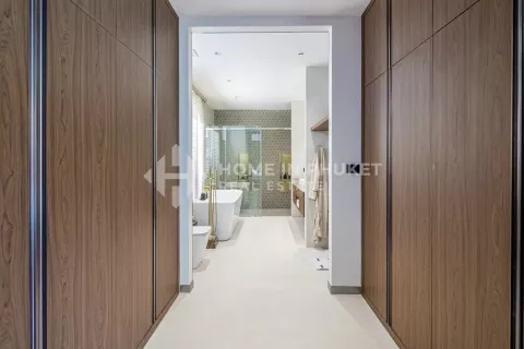 House in Phuket, Thailand 3 bedrooms № 132031 - photo 12