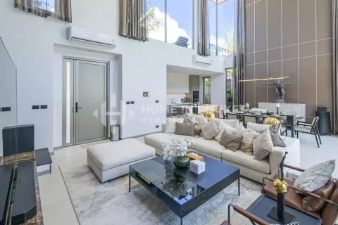 House in Phuket, Thailand 3 bedrooms № 132031 - photo 5