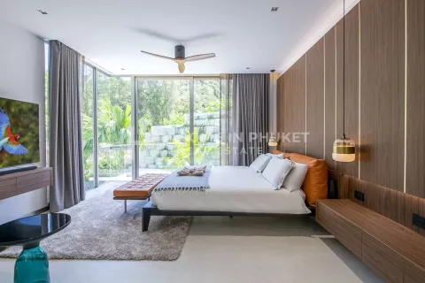 House in Phuket, Thailand 3 bedrooms № 132031 - photo 16
