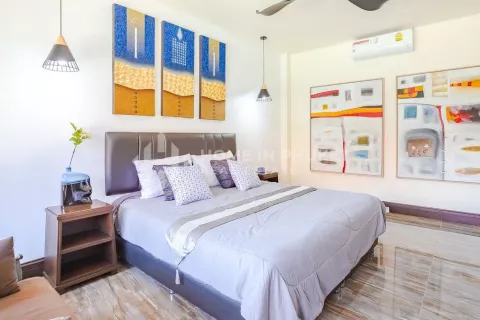 House in Phuket, Thailand 3 bedrooms № 132034 - photo 14