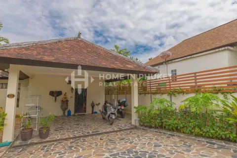 House in Phuket, Thailand 3 bedrooms № 132034 - photo 26