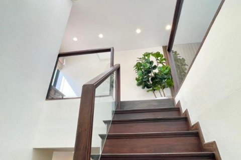 House in Bang Rak, Bangkok, Thailand 4 bedrooms № 123787 - photo 19