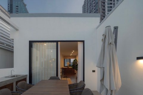 House in Bang Rak, Bangkok, Thailand 4 bedrooms № 123787 - photo 18