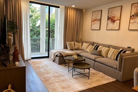 House in Bang Rak, Bangkok, Thailand 4 bedrooms № 123787 - photo 1