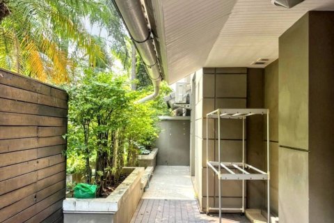 Кондоминиум с 3 спальнями в Бангкоке, Таиланд № 124873 - фото 5