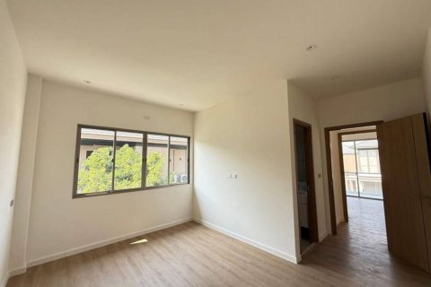 House in Pattaya, Thailand 4 bedrooms № 132559 - photo 10
