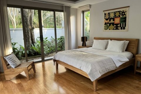 Villa in Bang Tao, Thailand 3 bedrooms № 132558 - photo 9