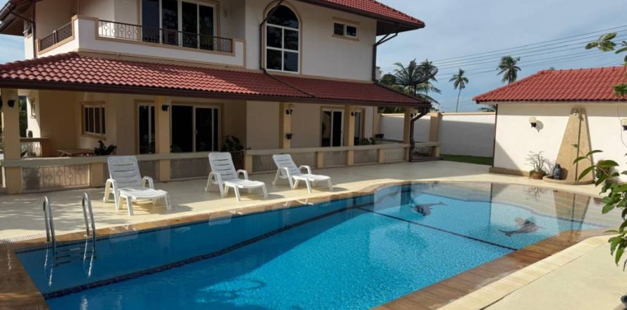 House in Bang Sare, Thailand 4 bedrooms № 132561