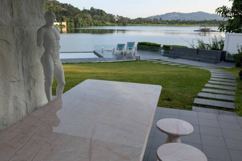 Villa in Kathu, Thailand 4 bedrooms № 132806 - photo 10