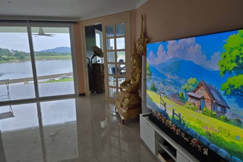 Villa in Kathu, Thailand 4 bedrooms № 132806 - photo 3