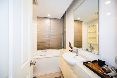 Кондоминиум с 1 спальней в Бангкоке, Таиланд № 132804 - фото 8