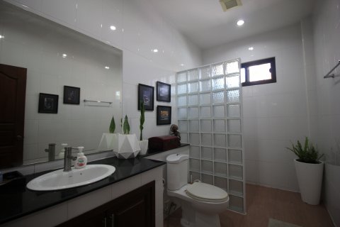 Maison à Hua Hin, Thaïlande 6 chambres № 125476 - photo 4