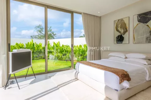 House in Phuket, Thailand 4 bedrooms № 132053 - photo 12
