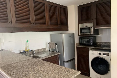 Condo in Bang Tao, Thailand, 2 bedrooms  № 132058 - photo 5