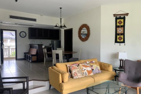 Condo in Bang Tao, Thailand, 2 bedrooms  № 132058 - photo 4