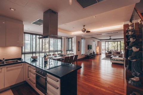 Condo on Naithon Beach, Thailand, 4 bedrooms  № 132057 - photo 6