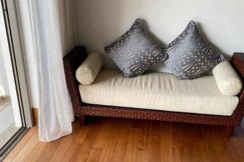 Condo on Naithon Beach, Thailand, 4 bedrooms  № 132057 - photo 17