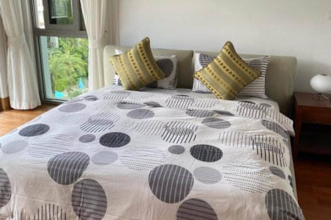 Condo on Naithon Beach, Thailand, 4 bedrooms  № 132057 - photo 10