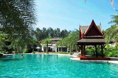 Condo on Naithon Beach, Thailand, 4 bedrooms  № 132057 - photo 4
