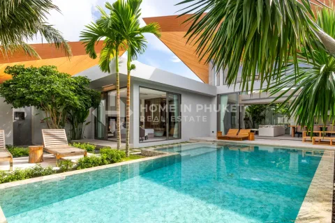 House in Phuket, Thailand 3 bedrooms № 132054 - photo 2