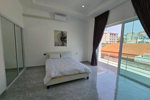 Maison à Pattaya, Thaïlande 6 chambres № 119076 - photo 28