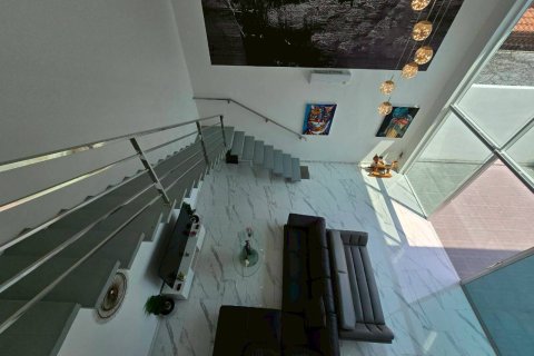 Maison à Pattaya, Thaïlande 6 chambres № 119076 - photo 25