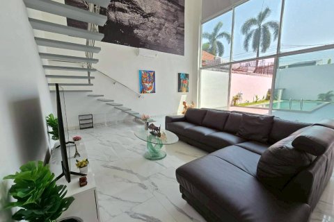 Maison à Pattaya, Thaïlande 6 chambres № 119076 - photo 6