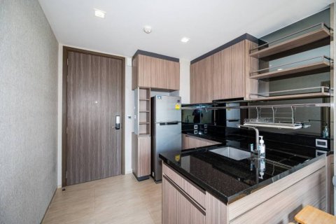 Condo in Bangkok, Thailand, 1 bedroom  № 125826 - photo 9