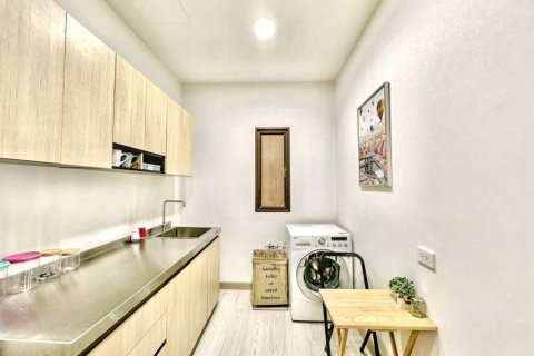 Condo in Khlong San, Bangkok, Thailand, 1 bedroom  № 119476 - photo 10