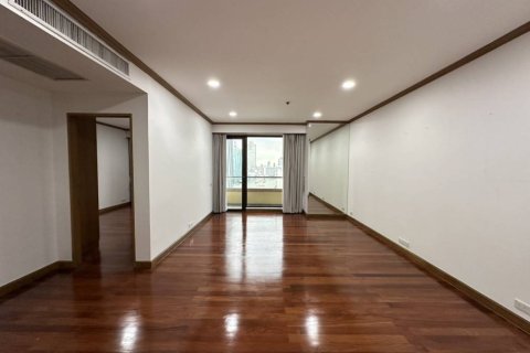 Condo à Khlong San, Bangkok, Thaïlande, 1 chambre  № 119476 - photo 1