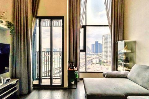 Лофт в Чатучаке, Бангкок, Таиланд с 1 спальней  № 119475 - фото 3