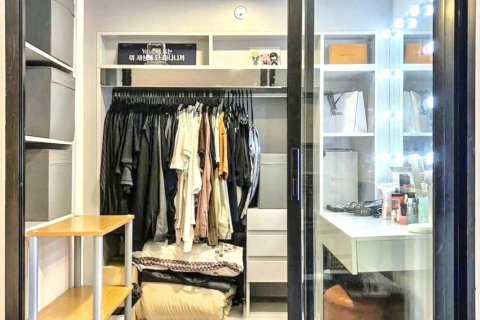 Лофт в Чатучаке, Бангкок, Таиланд с 1 спальней  № 119475 - фото 8