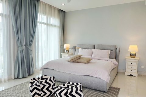 Studio à Bang Lamung, Thaïlande № 125685 - photo 18