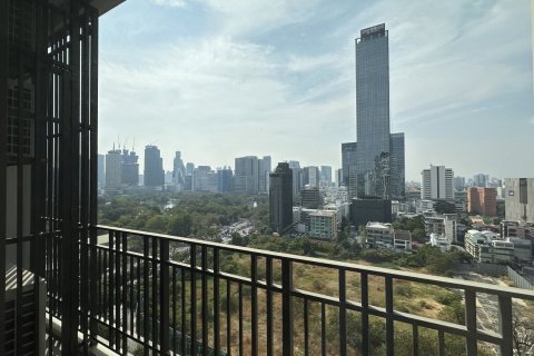 Condo in Pathum Wan, Bangkok, Thailand, 2 bedrooms  № 126375 - photo 8
