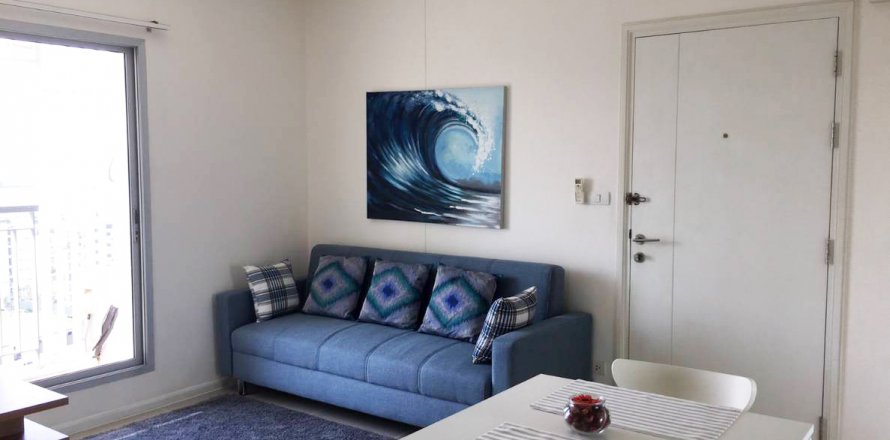 Кондоминиум с 2 спальнями в Пхракханонге, Бангкок, Таиланд № 144008