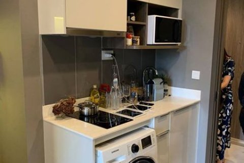 Кондоминиум с 1 спальней в Бангкоке, Таиланд № 144010 - фото 2