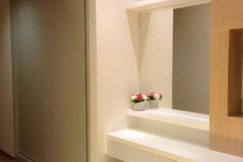 Condo in Bangkok, Thailand, 2 bedrooms № 144011 - photo 5