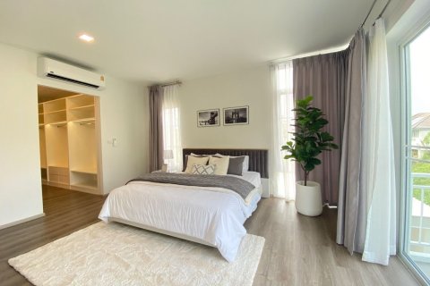 Дом в Чиангмае, Таиланд с 3 спальнями  № 100570 - фото 29