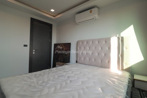 Condo à Bang Lamung, Thaïlande, 2 chambres № 100567 - photo 11