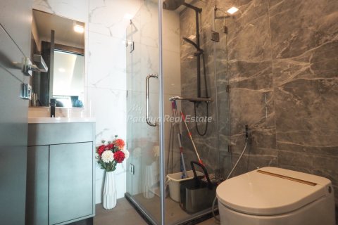 Condo à Bang Lamung, Thaïlande, 2 chambres № 100567 - photo 5