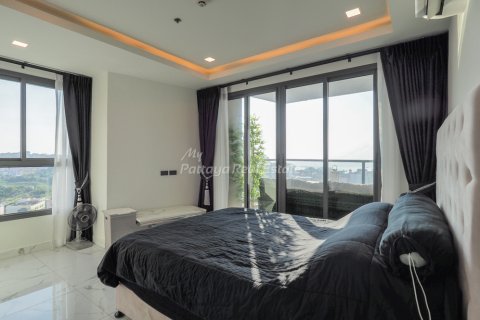 Condo à Bang Lamung, Thaïlande, 2 chambres № 100567 - photo 6