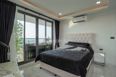 Condo à Bang Lamung, Thaïlande, 2 chambres № 100567 - photo 13