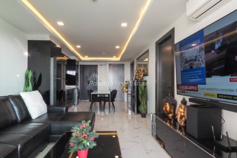 Condo à Bang Lamung, Thaïlande, 2 chambres № 100567 - photo 4