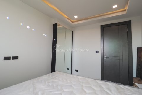 Condo à Bang Lamung, Thaïlande, 2 chambres № 100567 - photo 10