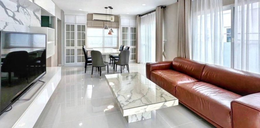 Дом в Банг Каео, Таиланд с 3 спальнями  № 132758