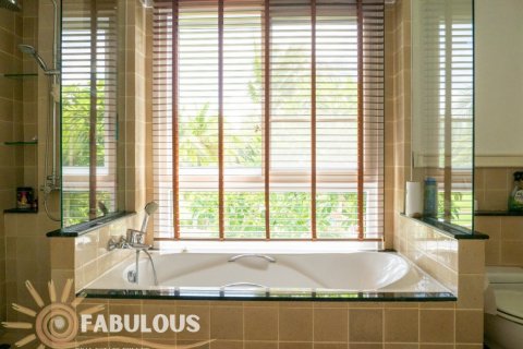 Вилла в Пхукете, Таиланд с 3 спальнями № 124257 - фото 9