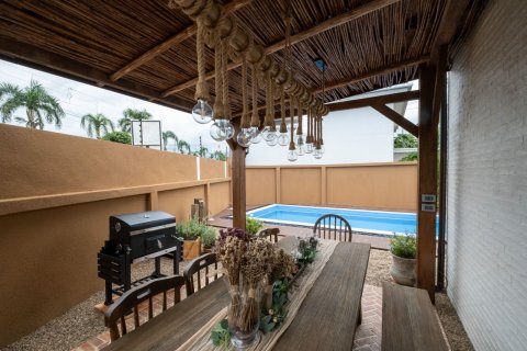 House in Chiang Mai, Thailand 3 bedrooms № 121938 - photo 4