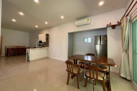 House in Chiang Mai, Thailand 4 bedrooms № 121937 - photo 10